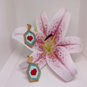 Aretes Hexágono con corazón