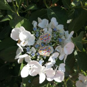 Aretes corazón salpicón